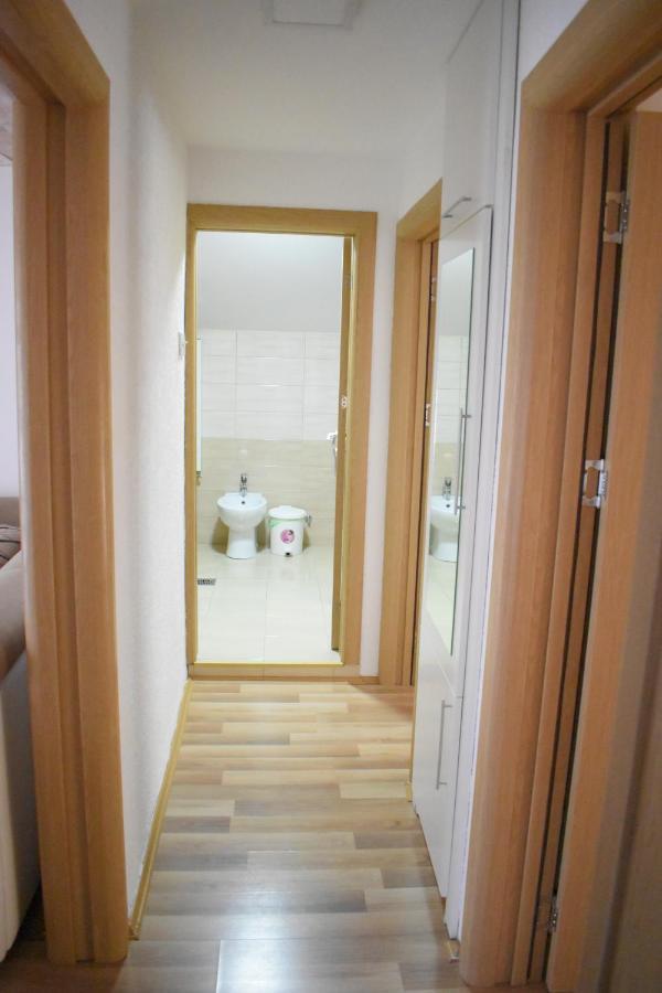 Apartments Holiday Vranje Luaran gambar