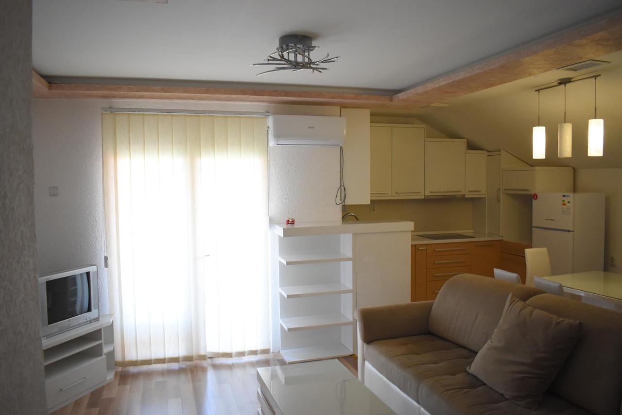 Apartments Holiday Vranje Luaran gambar