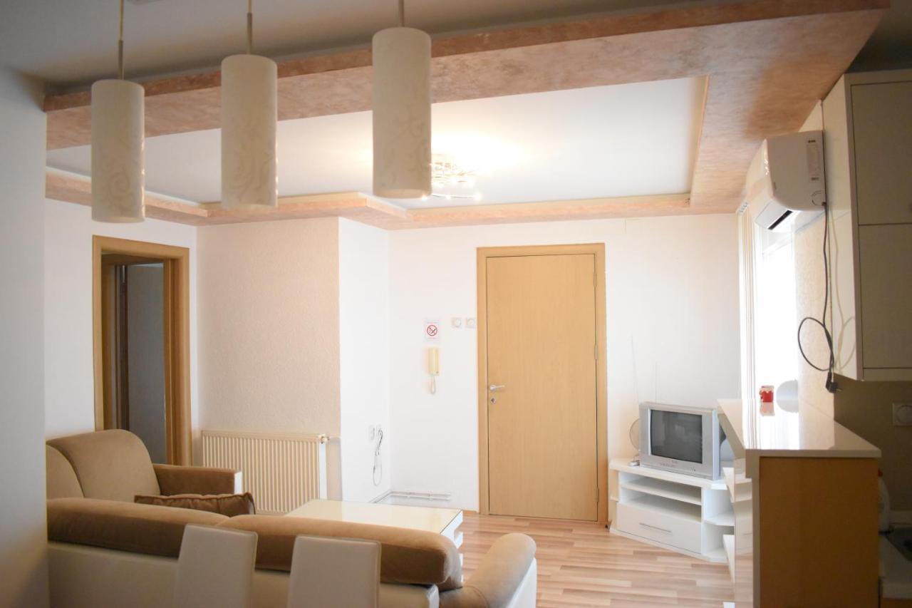 Apartments Holiday Vranje Luaran gambar