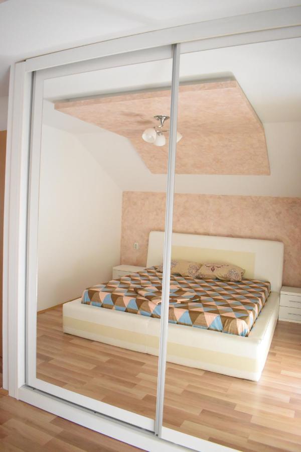Apartments Holiday Vranje Luaran gambar