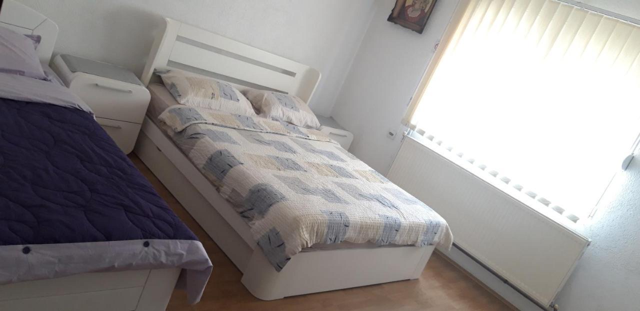 Apartments Holiday Vranje Luaran gambar