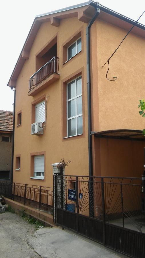 Apartments Holiday Vranje Luaran gambar