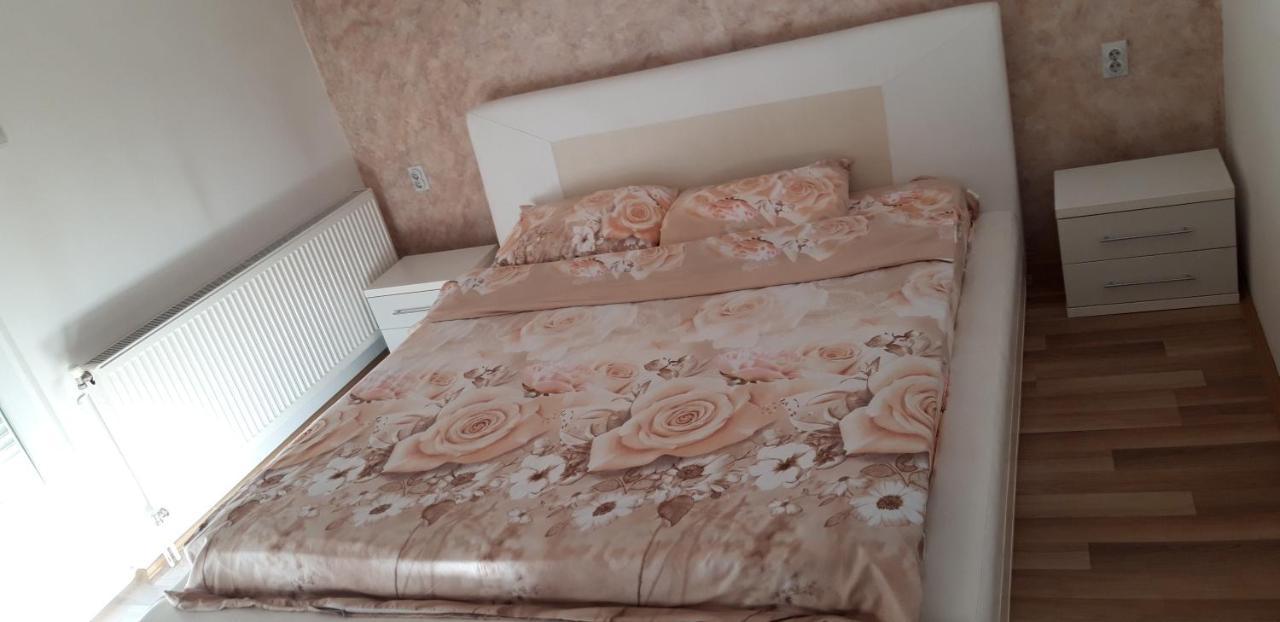 Apartments Holiday Vranje Luaran gambar